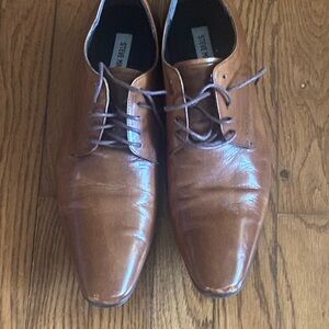 Steve Madden Brown leather dress shoes size 10